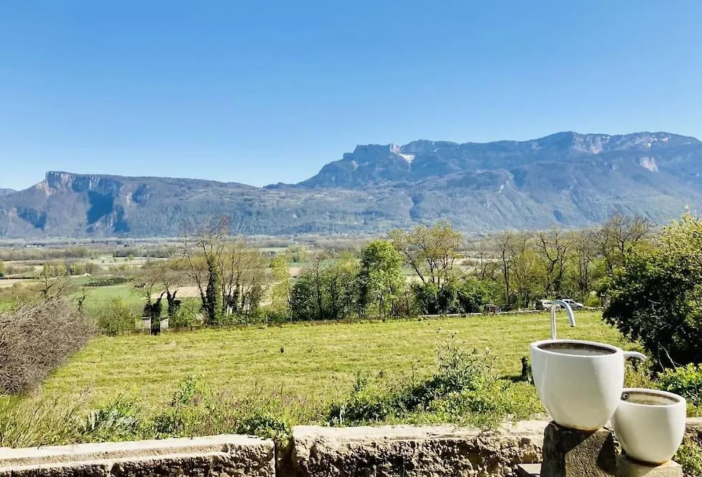 Ancien Domaine De Chartreux Avec Jacuzzi Villa Tullins 0*,  France